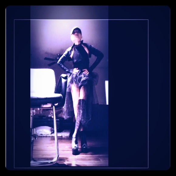 Meet your Posher, Jaims - Picture 1 of 4